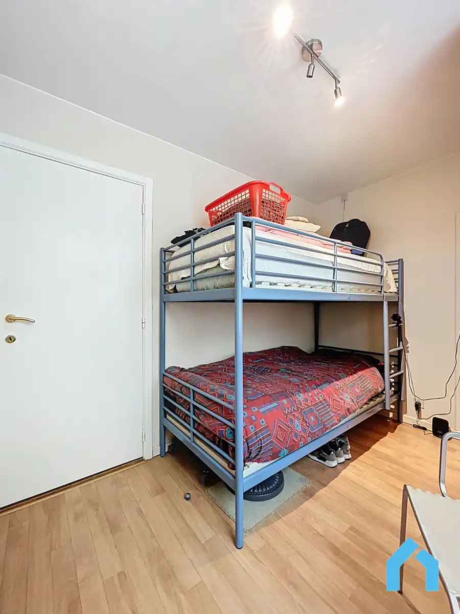 Charmant appartement met ruim terras te koop! foto 18