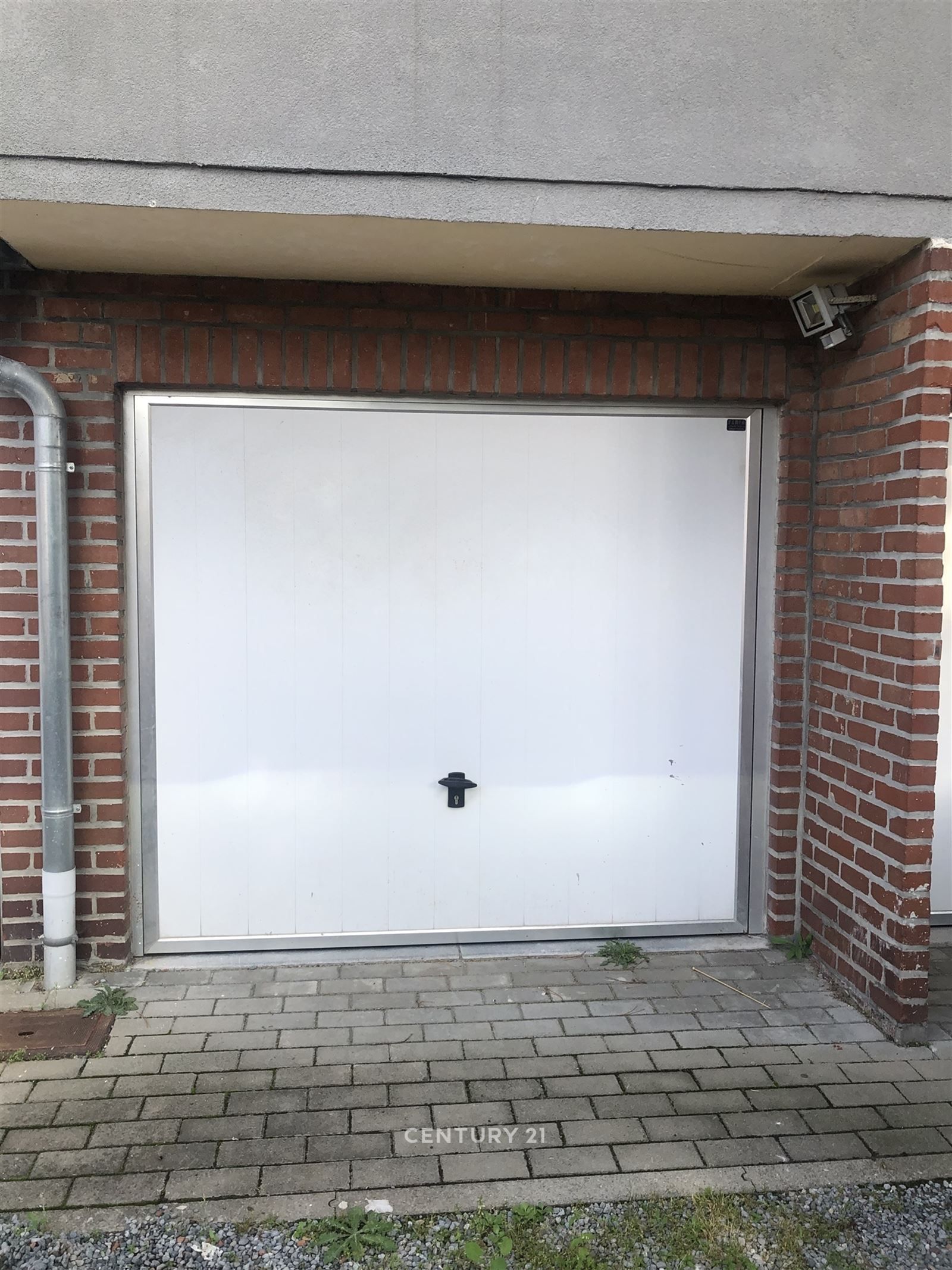 Gesloten garagebox  foto 3