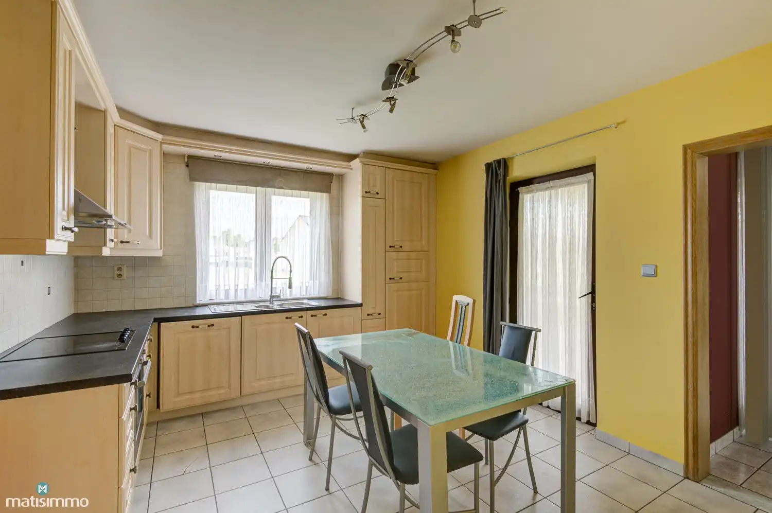 MEERSGEZINSWONING (2 APP.) MET 2 GARAGES, KELDER, ZOLDER EN RUIME TUIN IN MUNSTERBILZEN foto 26
