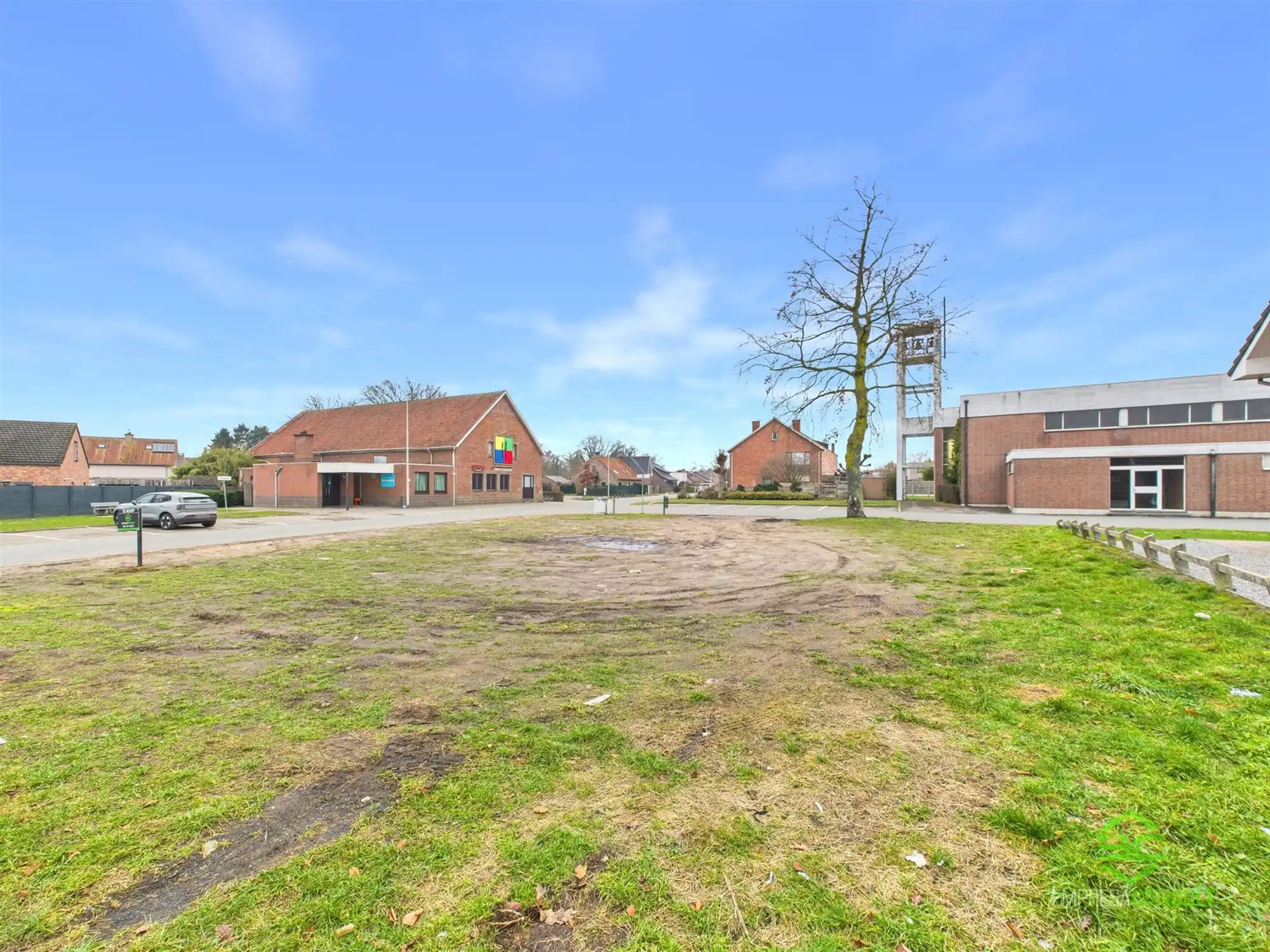 Centraal gelegen bouwgrond van 5a 6ca voor een OB! foto 4