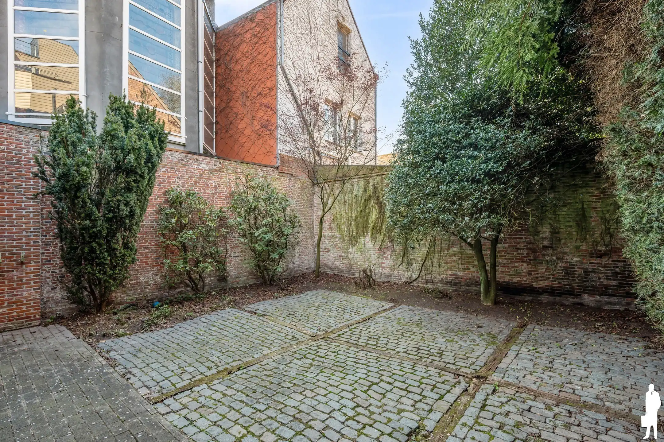 Ruim handelspand van 336 m² in centrum Turnhout foto 16