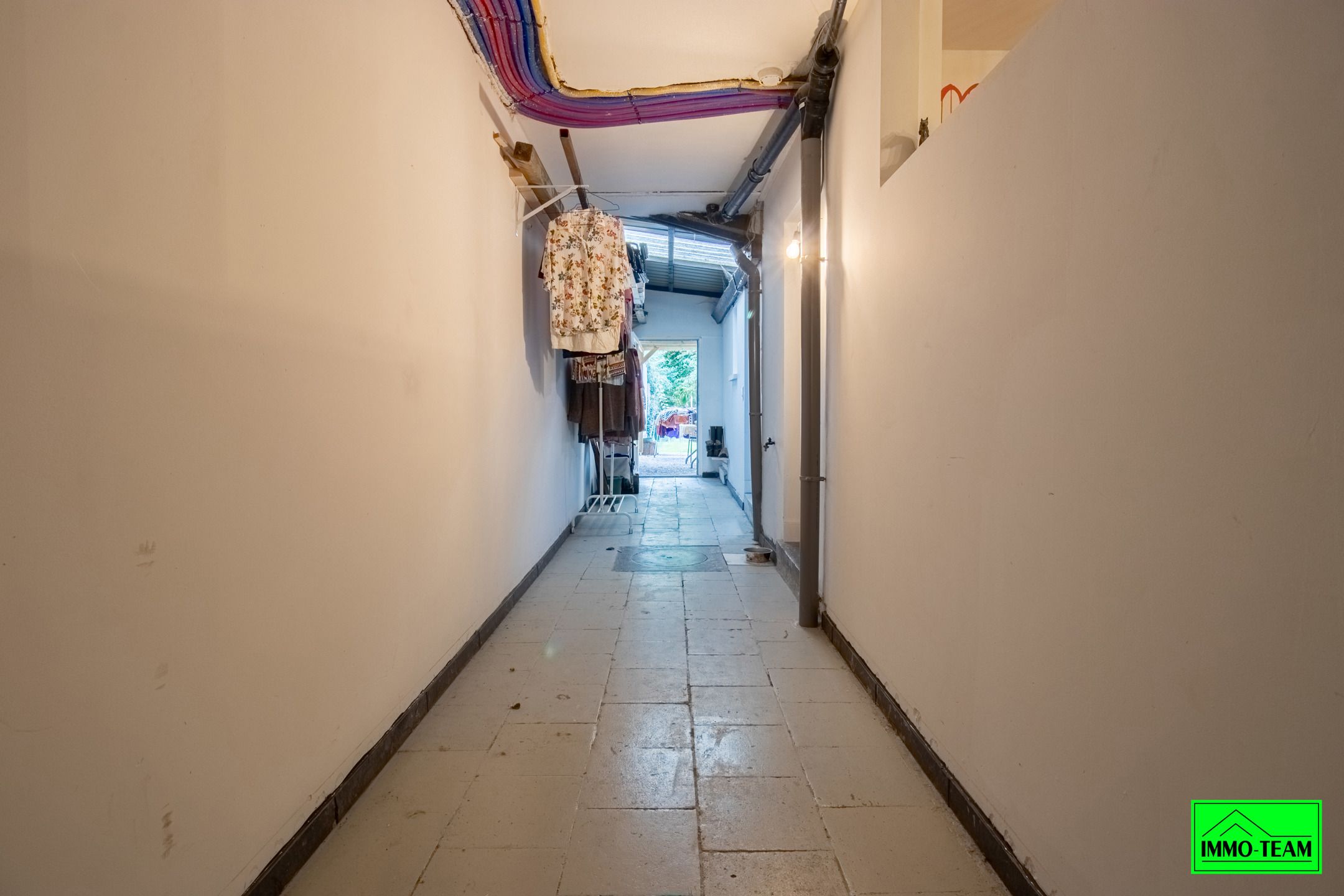 Volledig gerenoveerde instapklare woning nabij centrum Aalst foto 21