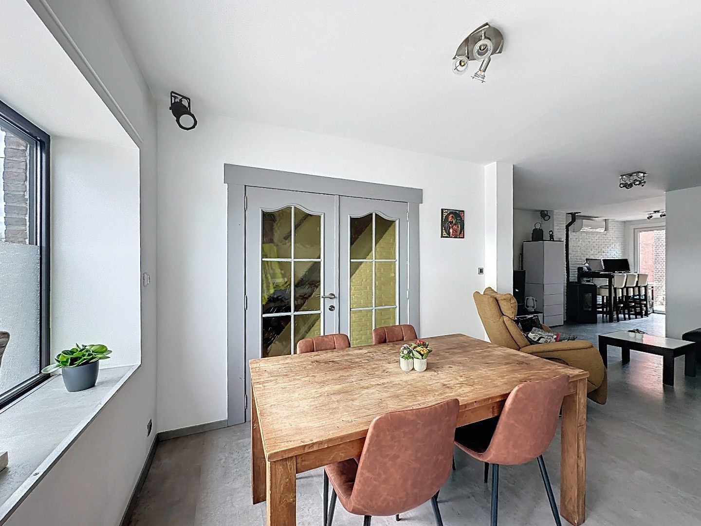 Instapklare woning met EPC-label B te Tienen! foto 3