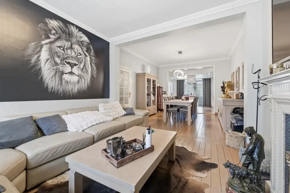 RUIME EN LICHTRIJKE GEZINSWONING MET GARAGE, TERRAS EN SAUNA IN TONGEREN foto 7