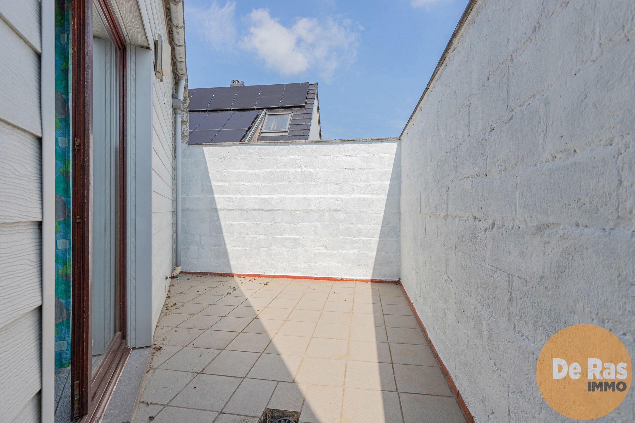 EREMBODEGEM - Woning met magazijn op centrumligging foto 13