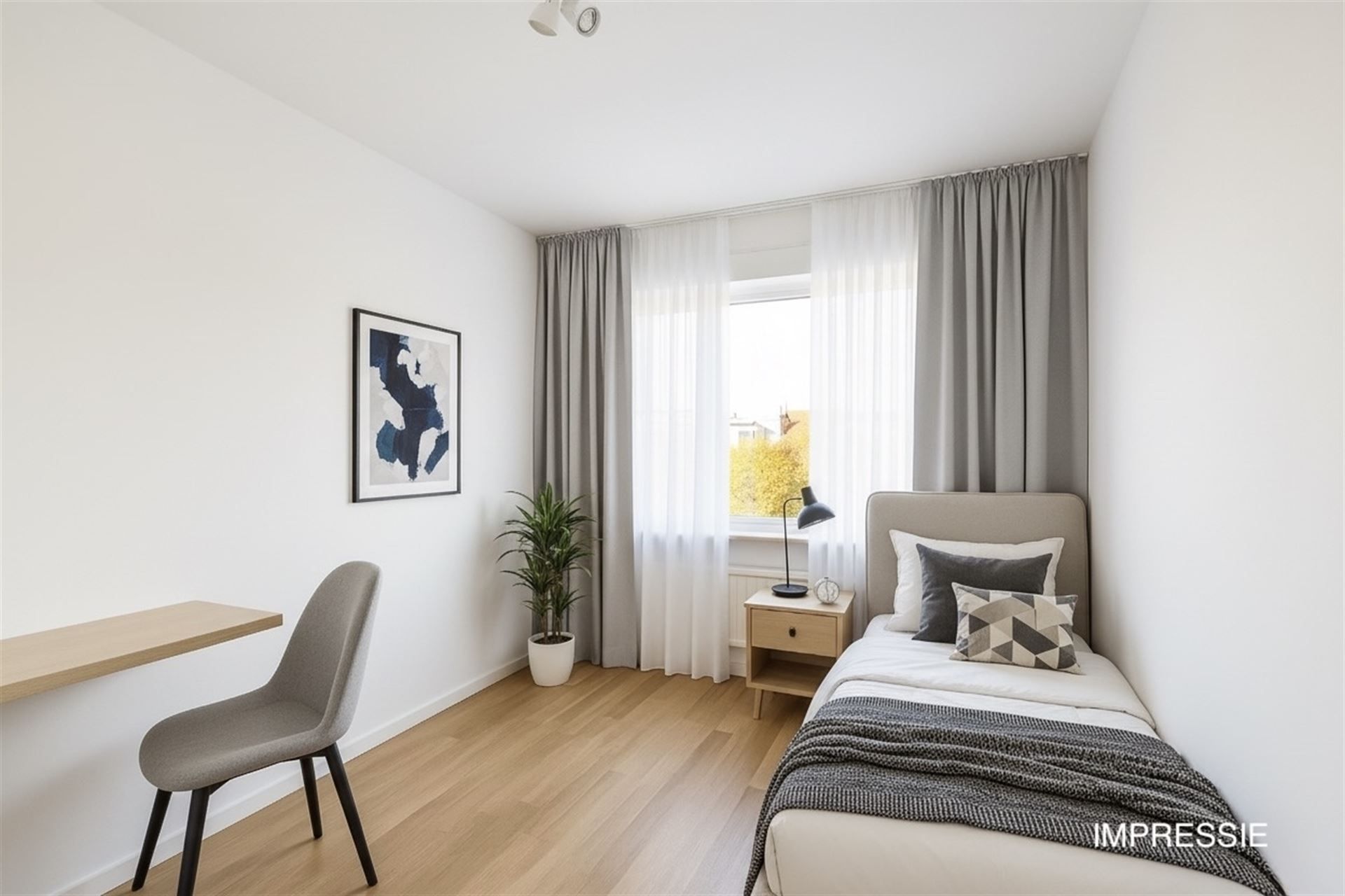 Rustig Gelegen Appartement met 2 Terrassen en Garage foto 8