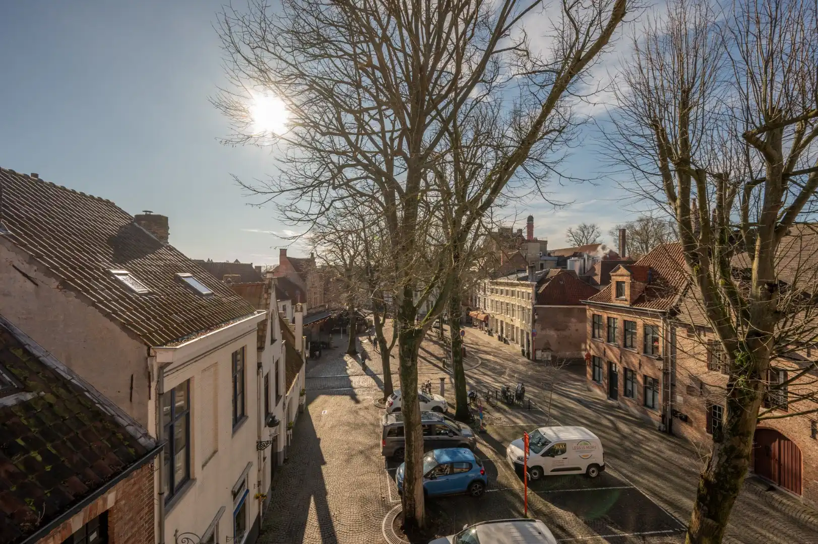 Prachtig pand aan het water met 5 slaapkamers en mooie tuin! foto 20
