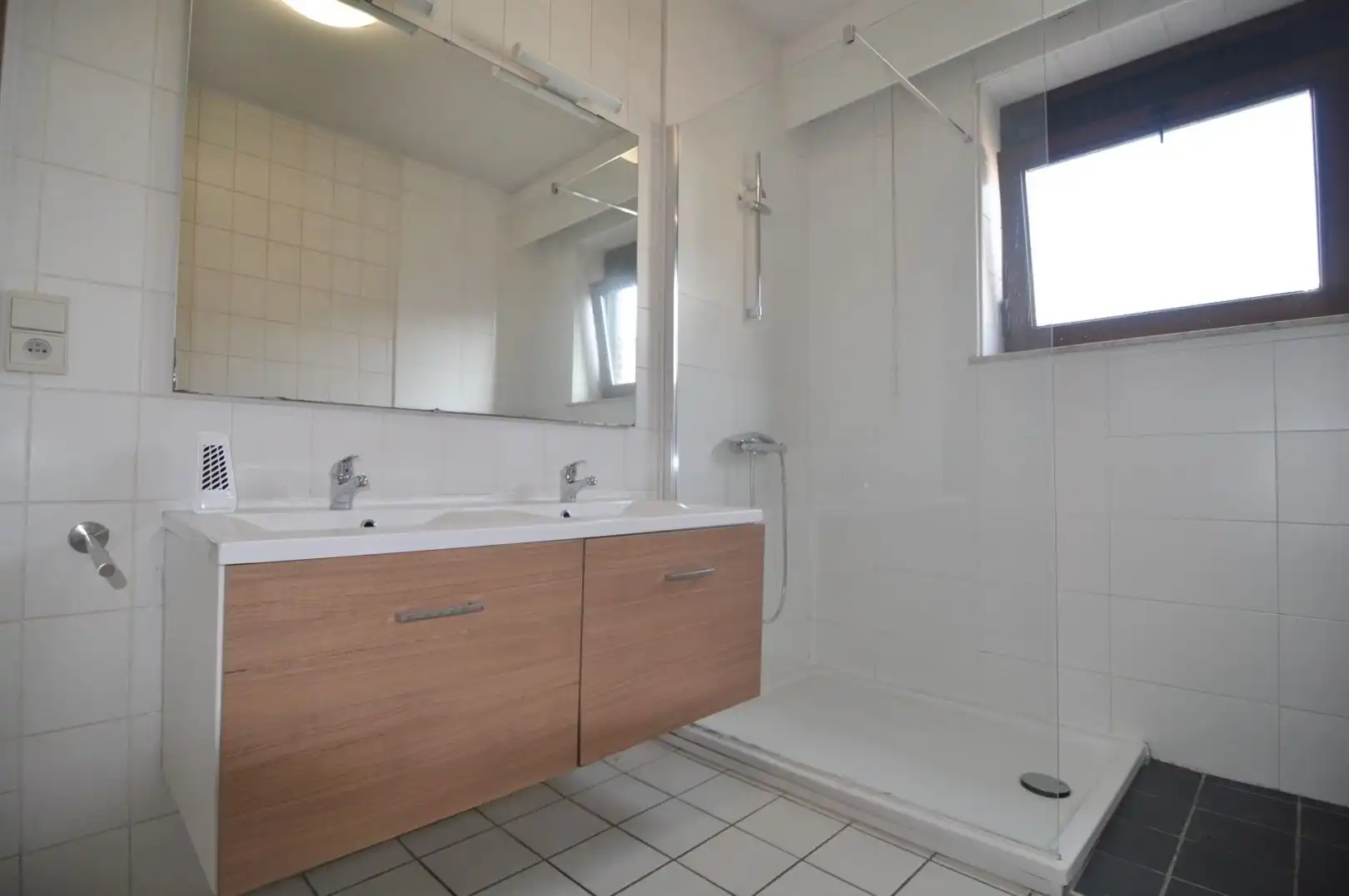 Ruim appartement met 3 slaapkamers op toplocatie in hartje Hasselt foto 10