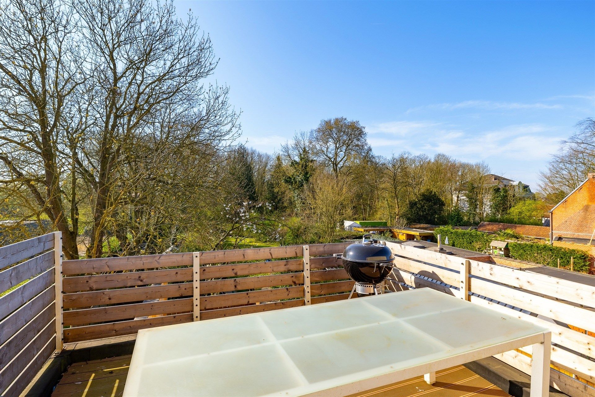 Instapklaar appartement met fantastisch uitzicht! foto 9