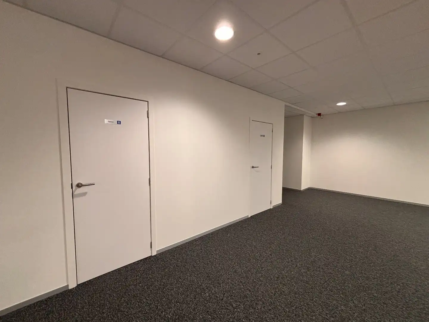 Commercieel kantoor te huur (360 m²) op de Pottelbergsite! De ideale locatie voor jouw bedrijf! foto 7