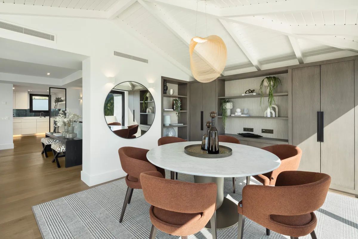 Stijlvolle luxe in Nueva Andalucía – adembenemende villa met uitzicht op La Concha en de Middellandse zee foto 6
