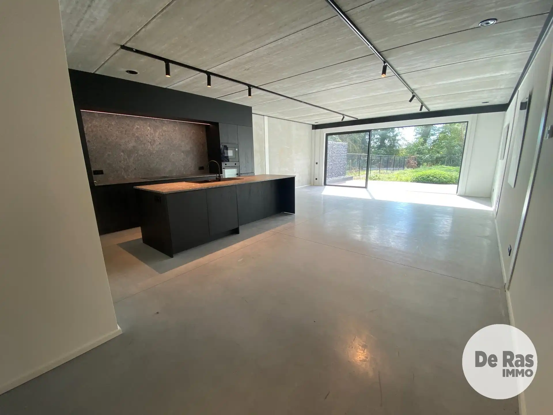 VLIERZELE - Nieuwbouwwoning in moderne betonarchitectuur foto 7