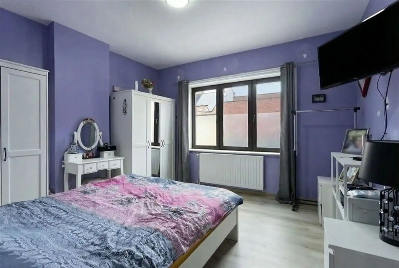 Instapklare woning met 4 slaapkamers en mooie tuin foto 12