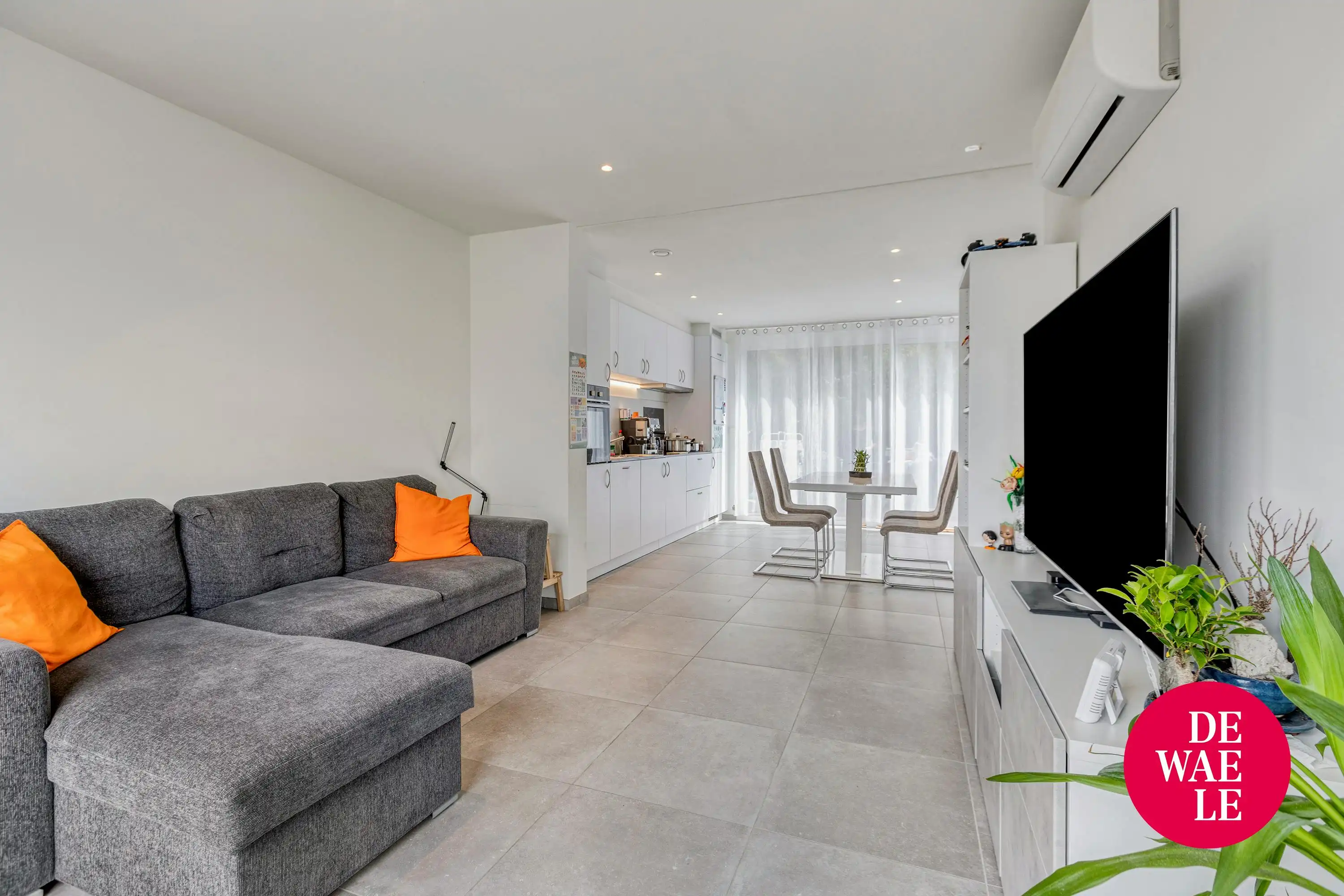 Energiezuinig nieuwbouw huis in centrum Bree met 3 slaapkamers foto 3