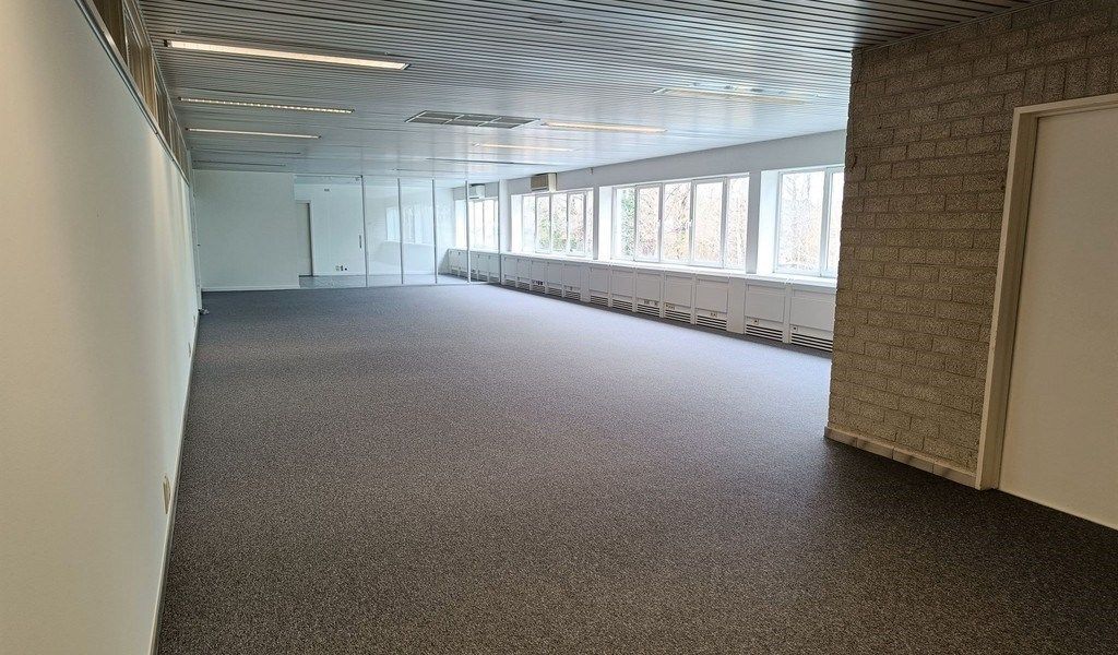 Kantoorruimte te huur te Wilrijk foto 3