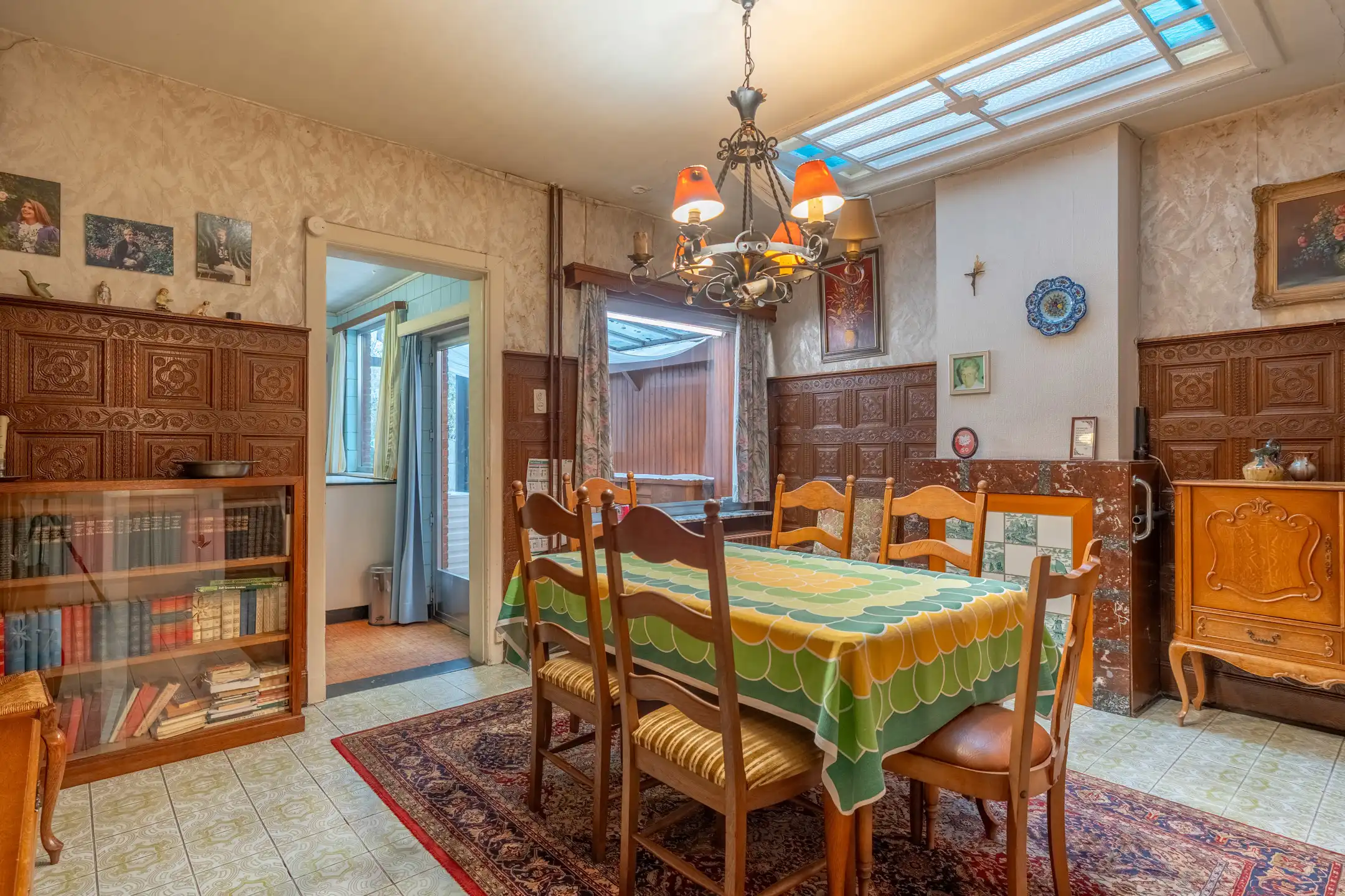 Te renoveren woning met 4-5 slpk's en tuin te Turnhout. foto 9