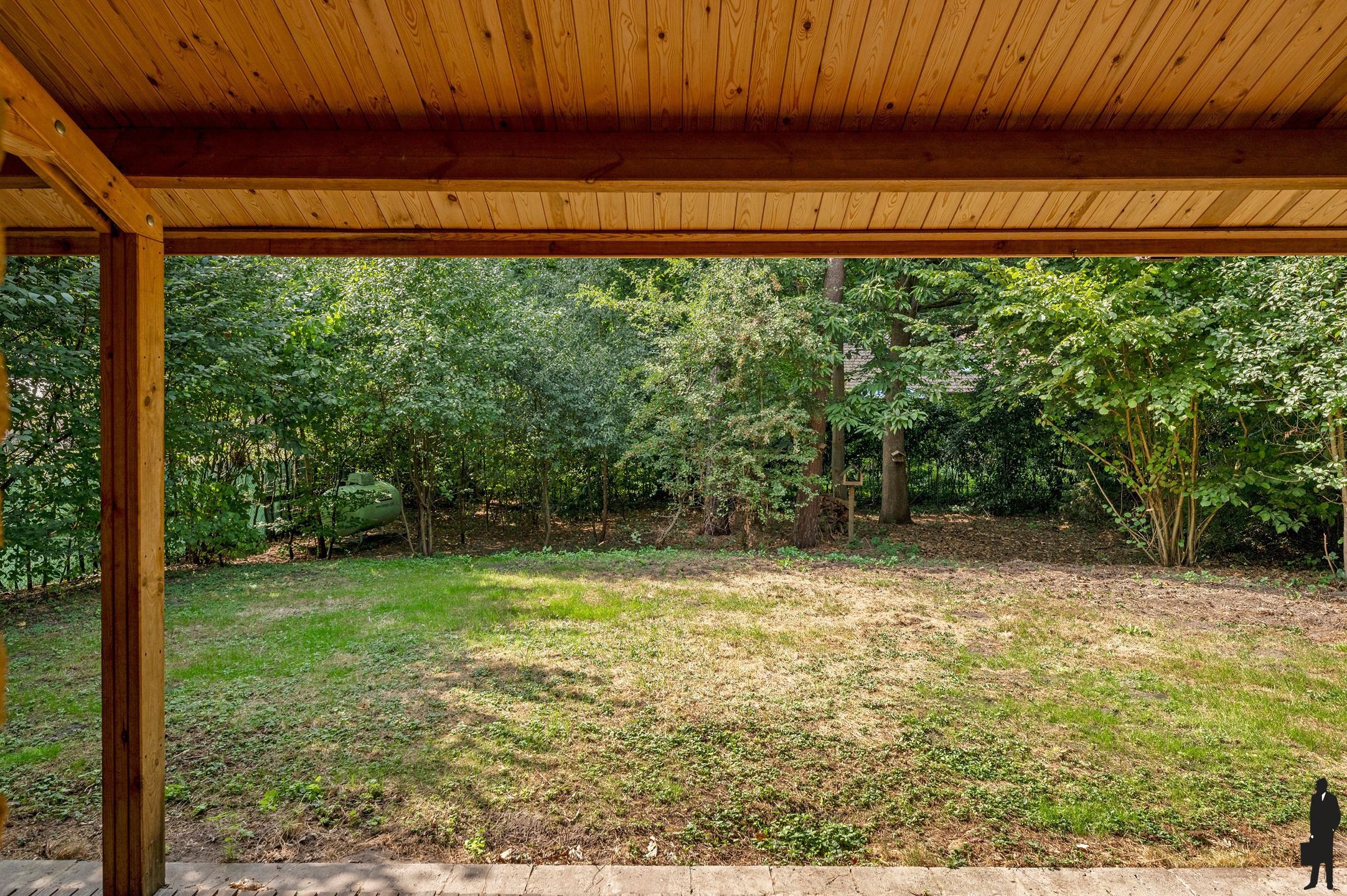 Charmante woning in groene omgeving foto 17