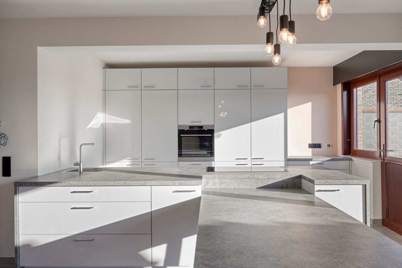 Perfect instapklare en centraal gelegen ruime HOB foto 9