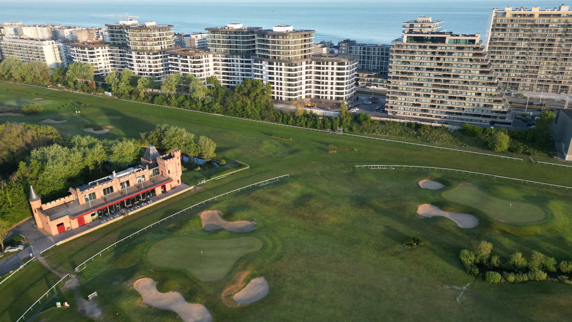 SCHITTEREND 2 SLPK APP - RIANT TERRAS - ZICHT OP GOLF  foto 27