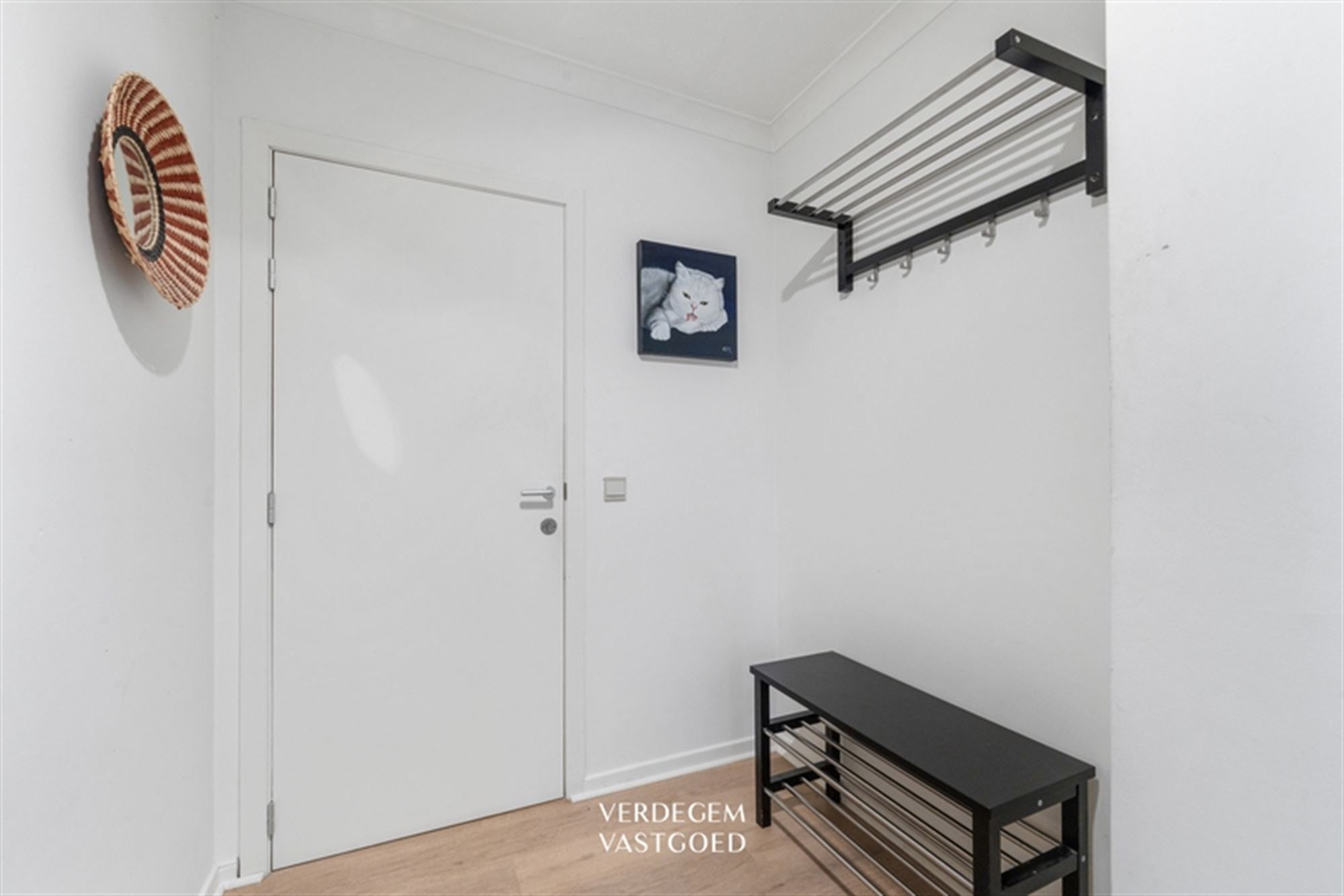 Klassevol en instapklaar appartement met 1 slpk, terras en autostaanplaats op een topligging foto 9