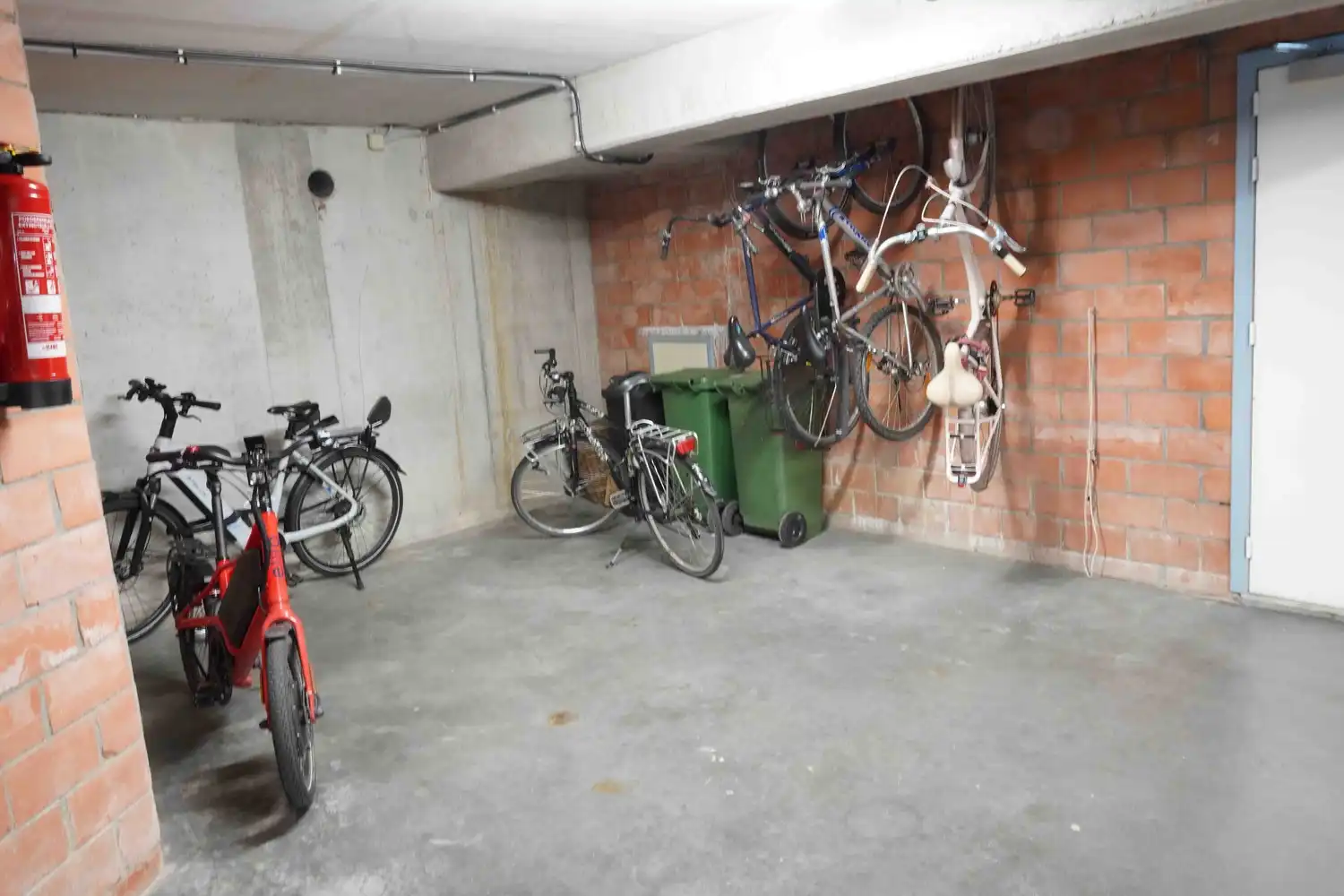 Energiezuinig appartement met terras in Oelegem foto 26