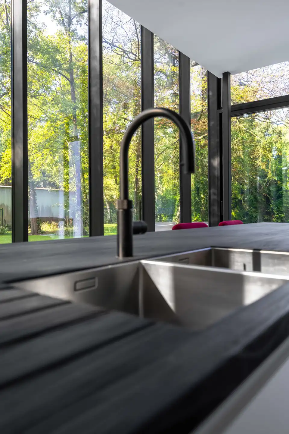 Luxe gerenoveerde villa (EPC A) op riant hoekperceel foto 22