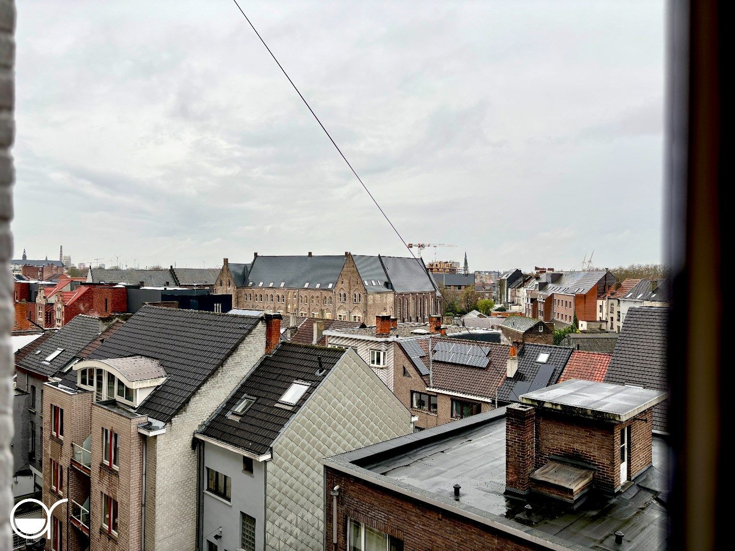 Vernieuwd appartement met 2 slaapkamers en een inpandig terras. foto 15