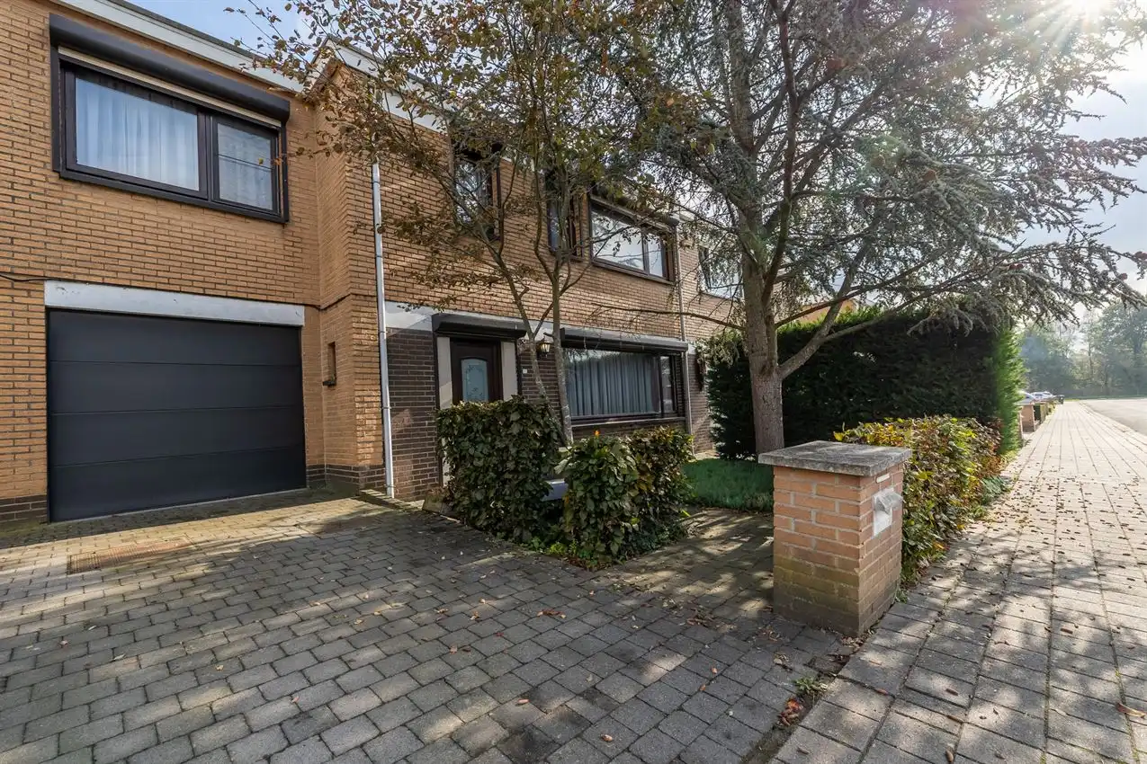 Hoofdfoto van de publicatie: 5 slaapkamers, garage en tuin in Aarschot – EPC D!
