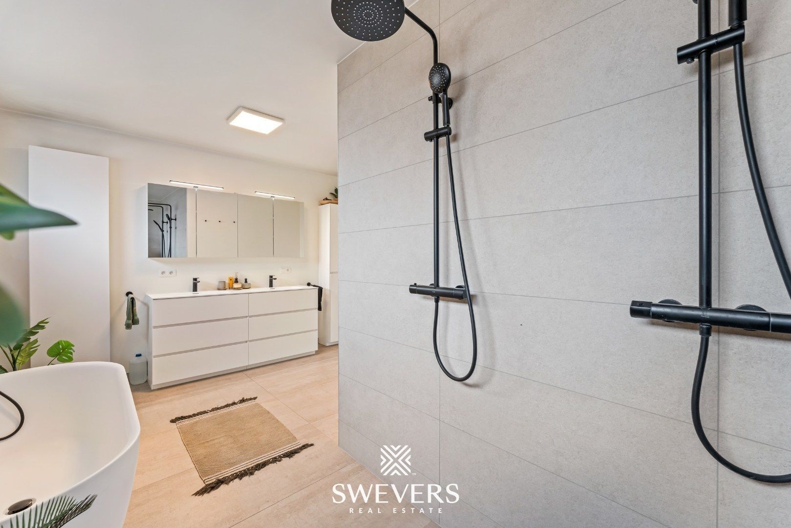 Ruime gerenoveerde villa (306m²) met praktijkmogelijkheden op ZW-perceel (24a68ca) foto 11