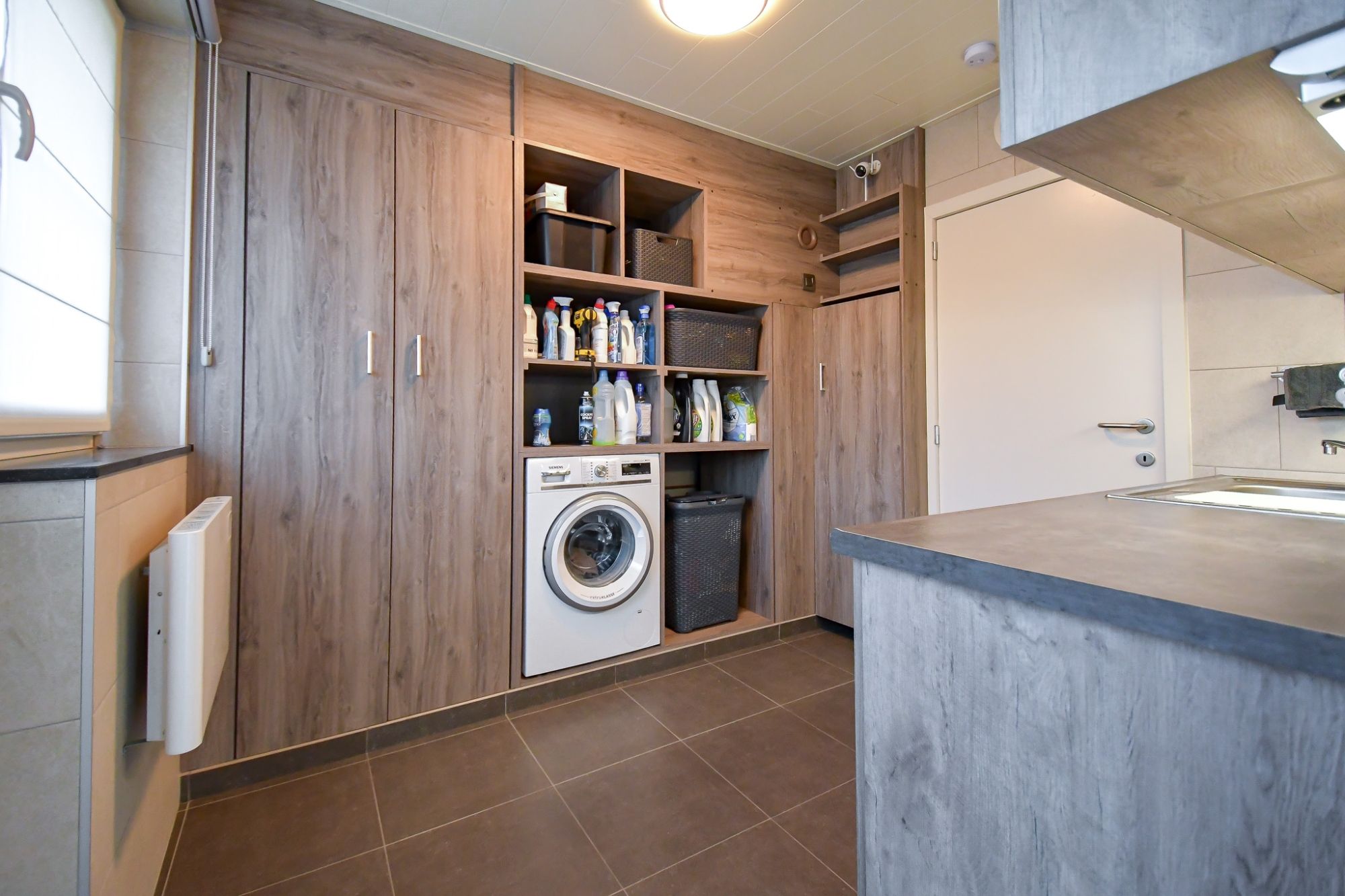 Energiezuinige gezinswoning met 4 slaapkamers en zonnige tuin in Maria-Aalter foto 11