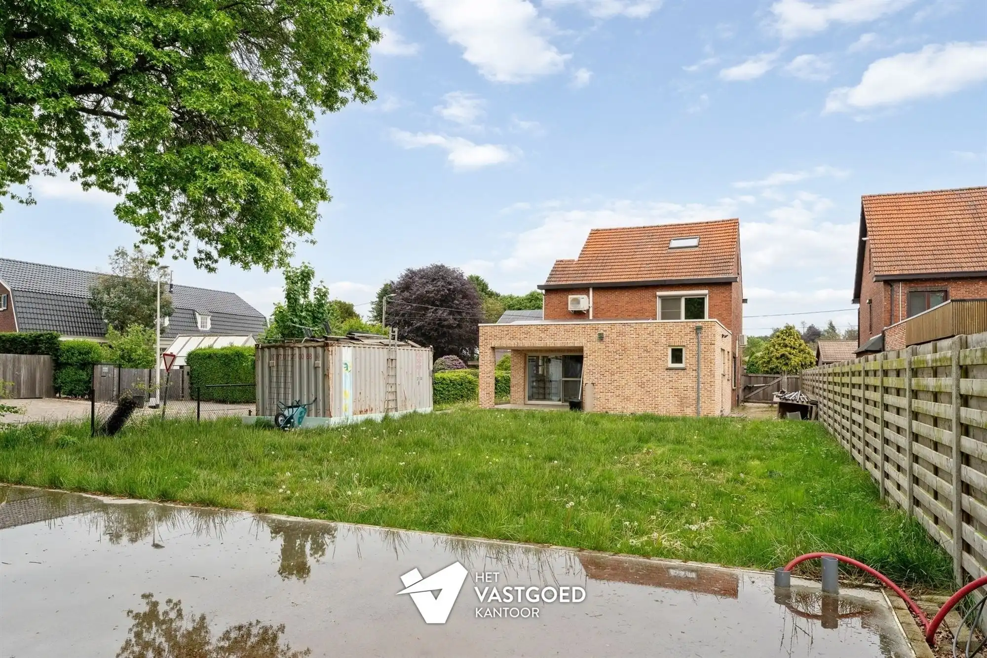 VOLLEDIG GERENOVEERDE WONING OP IDEALE LIGGING foto 24