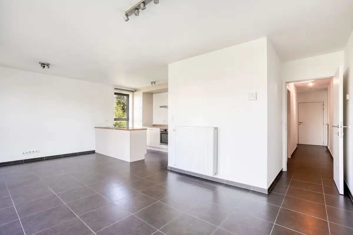 Modern appartement met terras + parkeerplaats + kelder foto 4