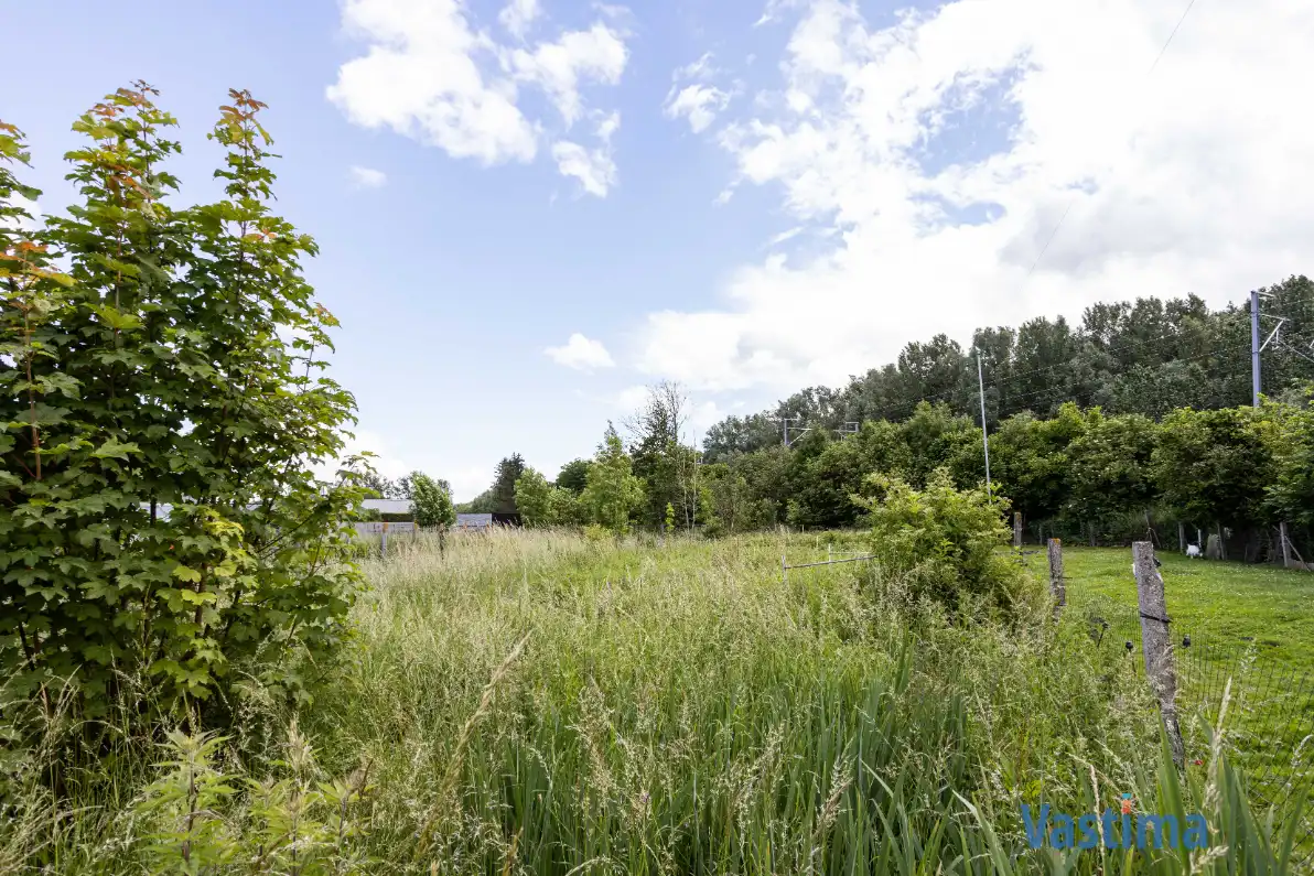 Te renoveren woning met 3 slaapkamers, garage en tuin foto 21