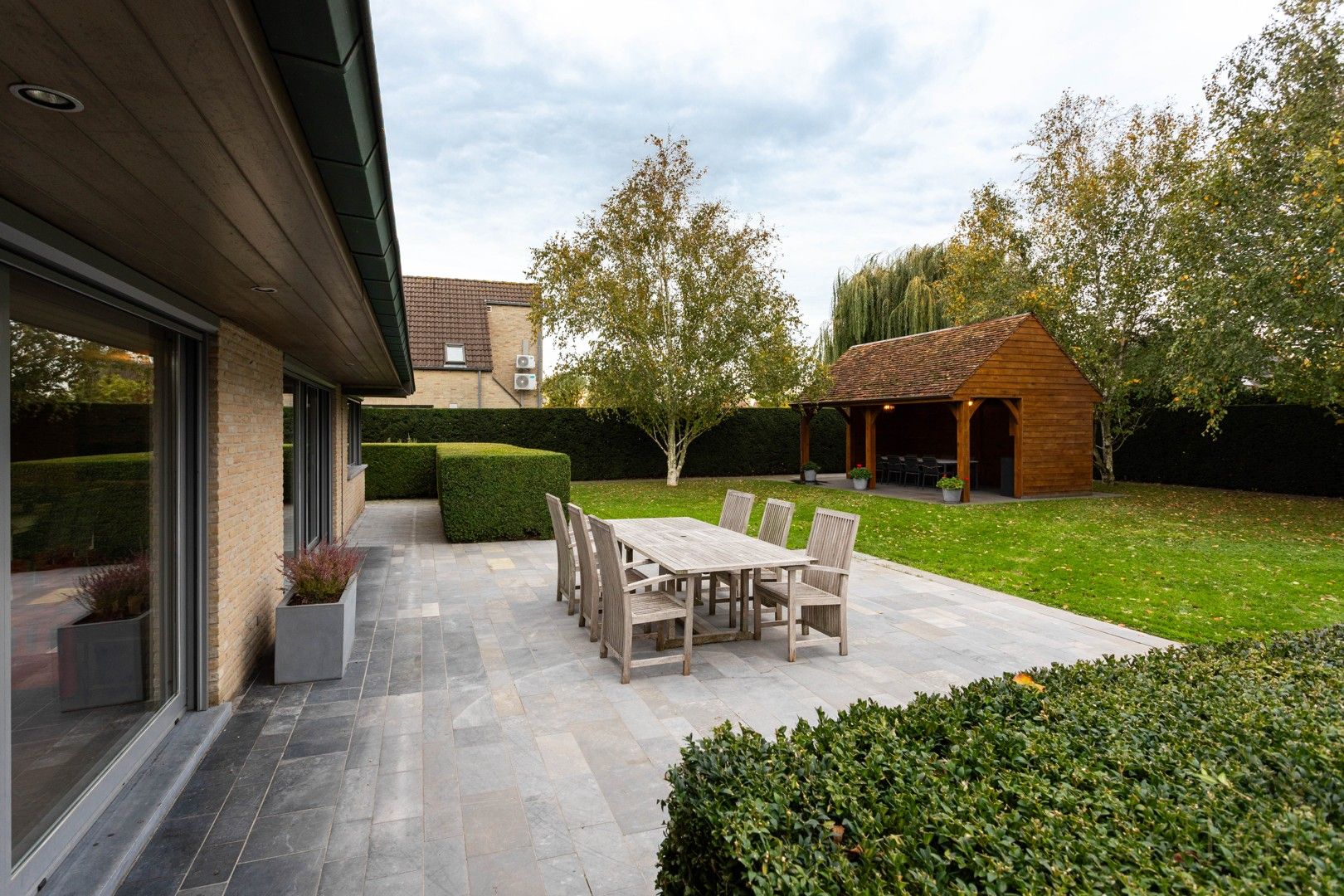 Ruime en energiezuinige villa met 5 slaapkamers in rustige buurt ‘De Posthoorn’ – Wevelgem foto 24