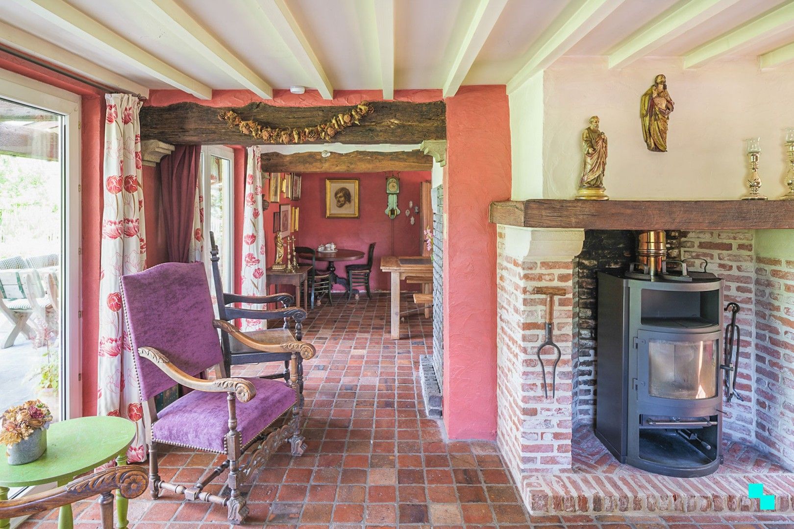Charmante hoeve in Makkegem foto 9