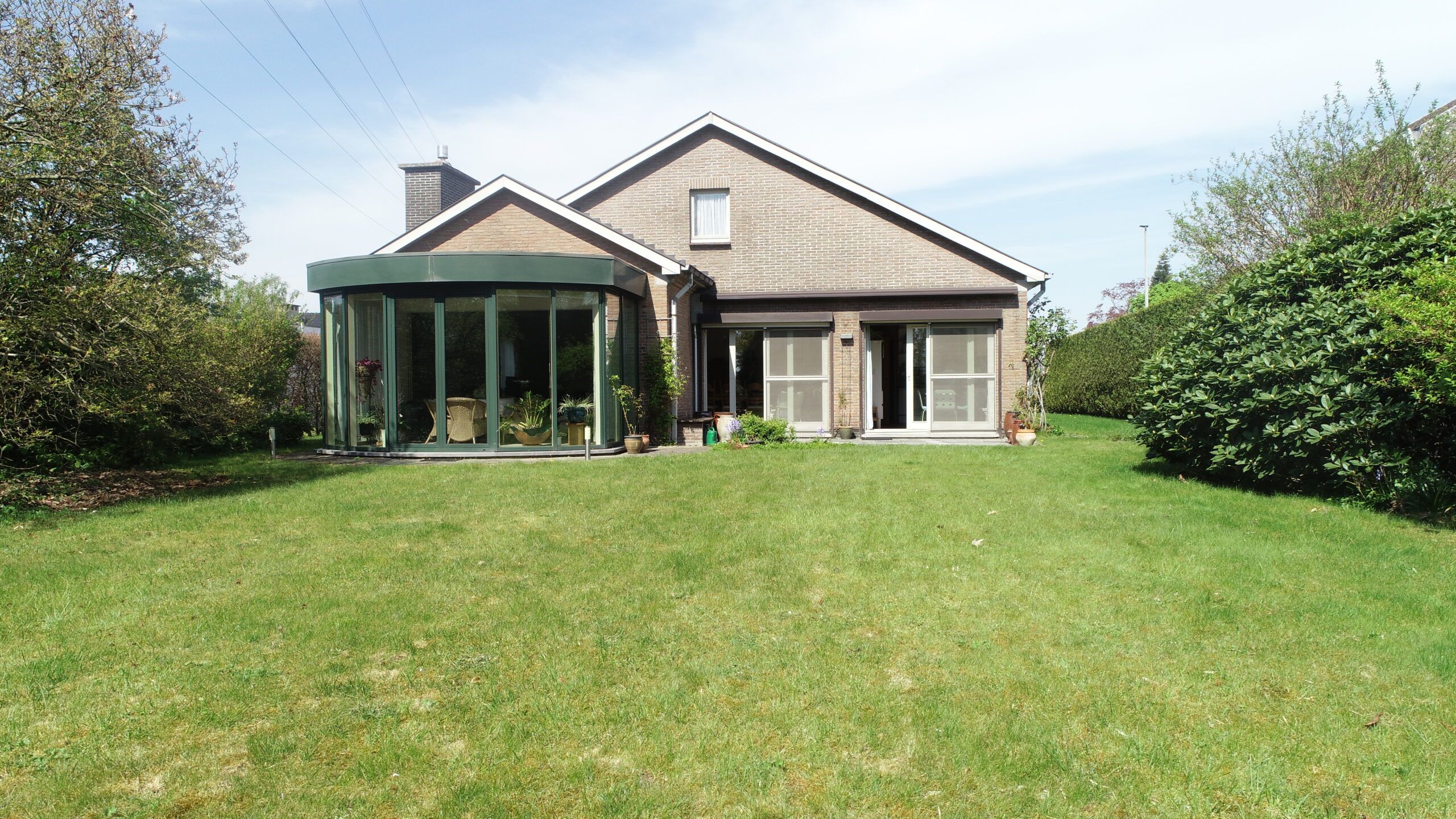 Prachtige tijdloze villa (3 slpks) met mooie tuin in Belsele. foto 5