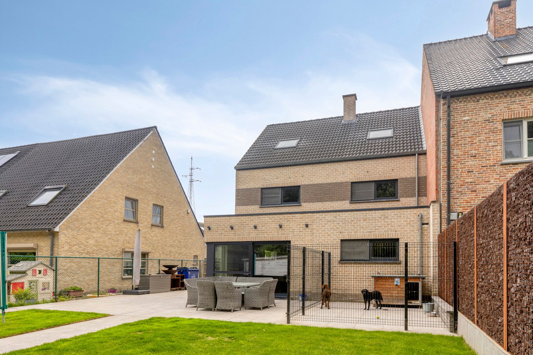 Ruime en instapklare 3-gevelwoning in rustige omgeving foto 28