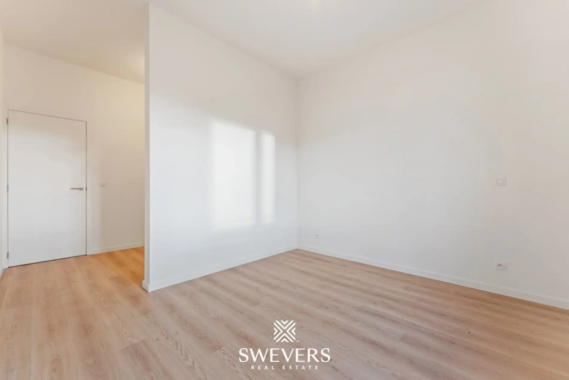 Moderne & Energiezuinige Rijwoning met Zonnige Tuin   foto 9