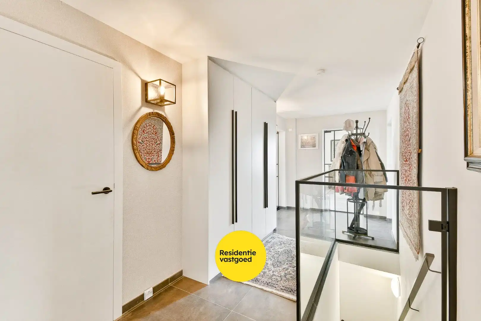 Instapklaar gelijkvloers appartement met privatieve toegang, garage, zonnige tuin en terras nabij zee foto 10