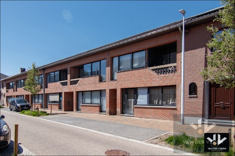 Prachtig volledig gerenoveerd 2-SLPK appartement foto 2