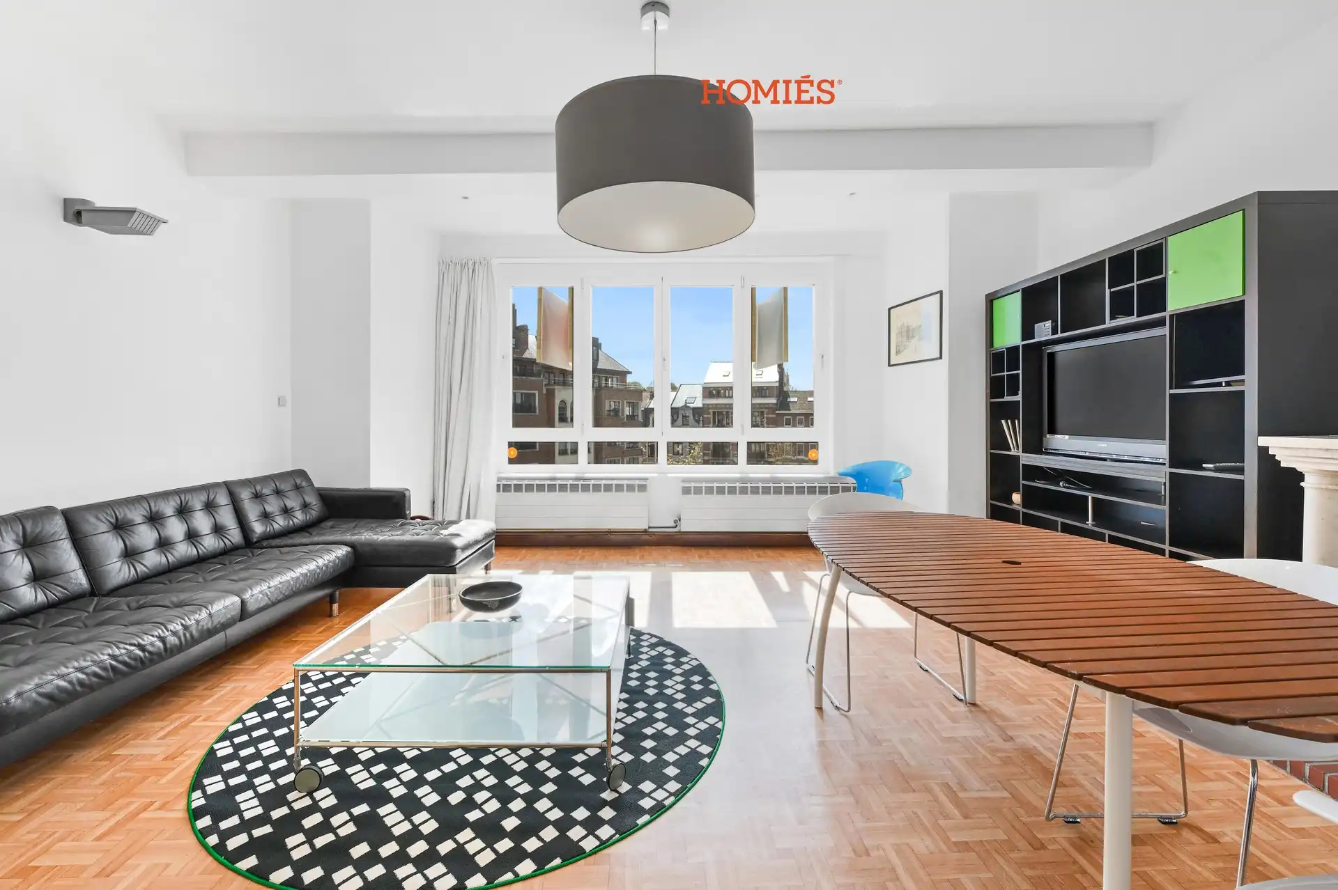 Instapklaar 2-slaapkamerappartement met uniek uitzicht foto 7