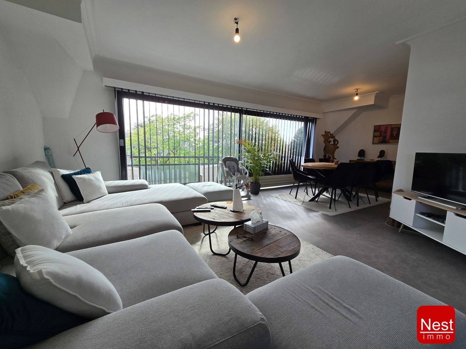 Drie opbrensgtgebouwen foto 15