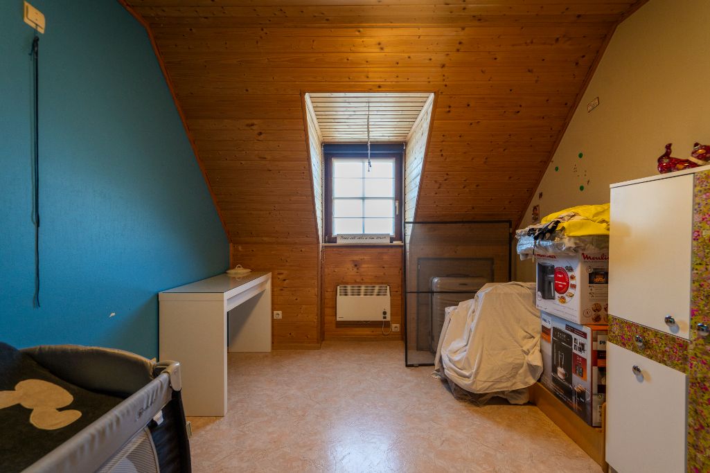 Charmante halfopen woning te Roeselare foto 15