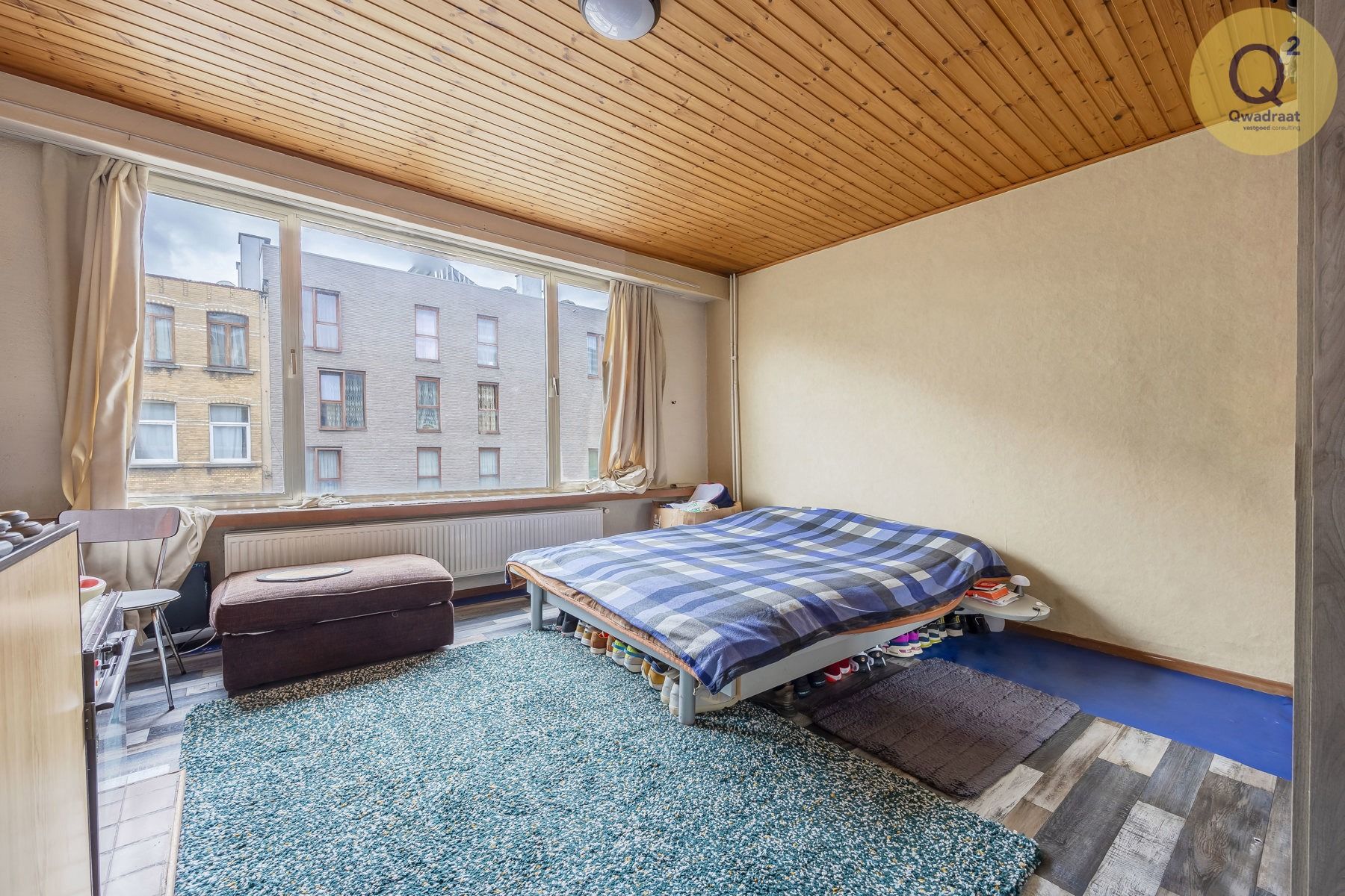 huis met 6 slpks, 2 badkamers, 2 keukens en stadstuintje foto 13