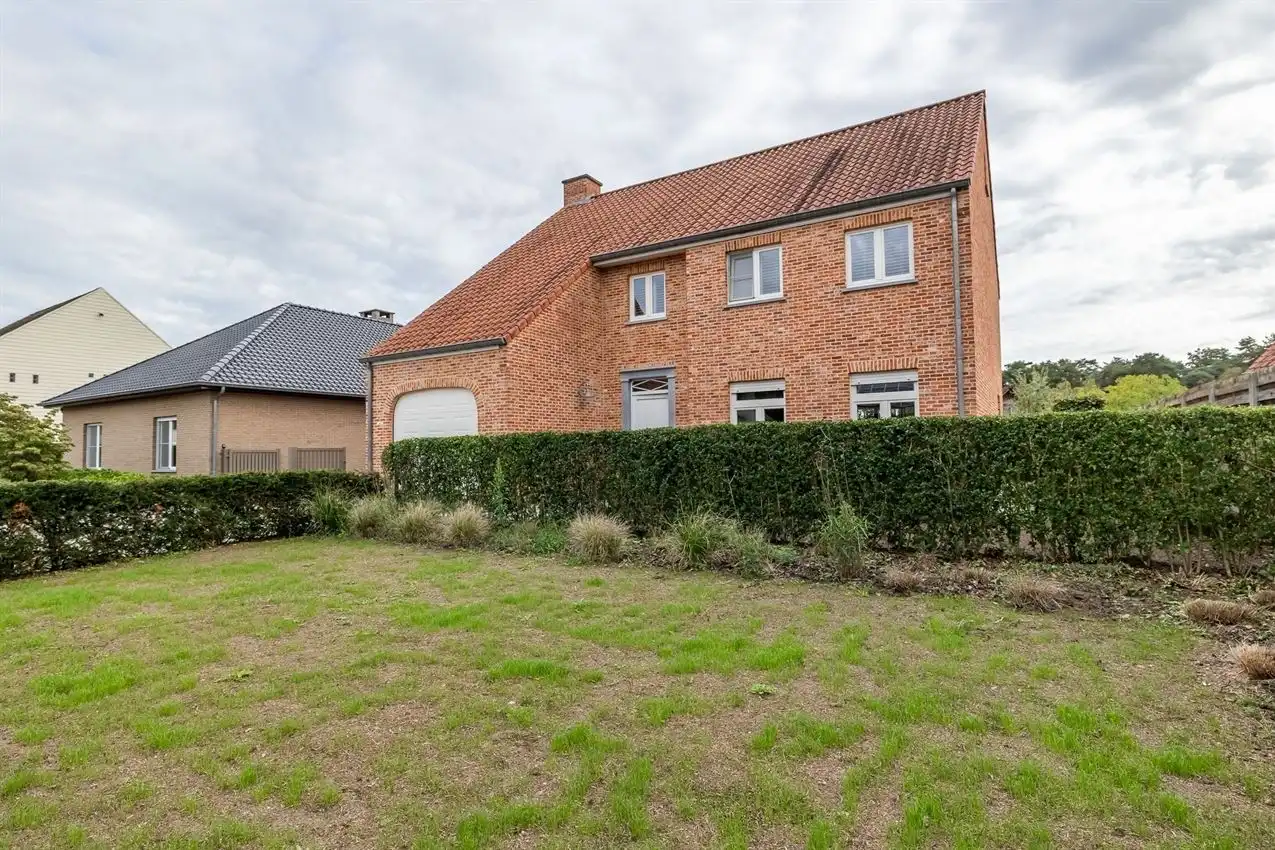 Instapklare, verrassend ruimle woning in landelijke omgeving foto 43