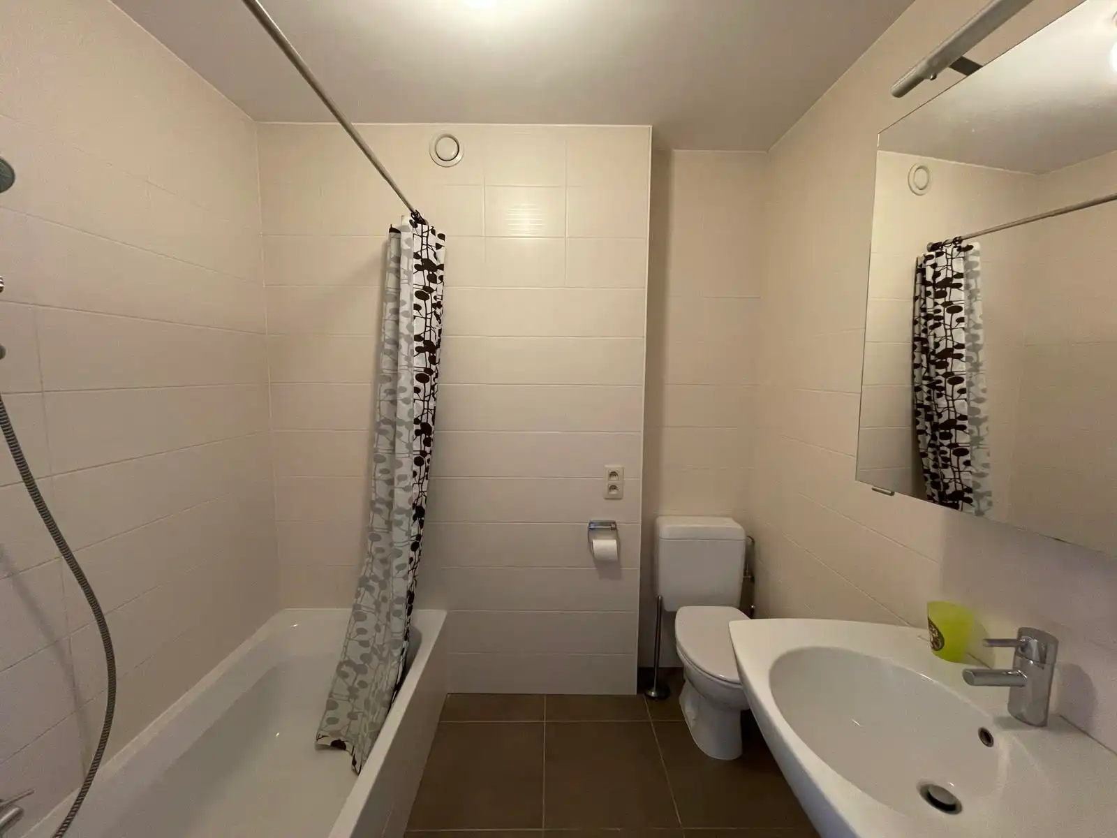 NIEUWERKERKEN - Appartement mét ondergrondse staanplaats foto 7