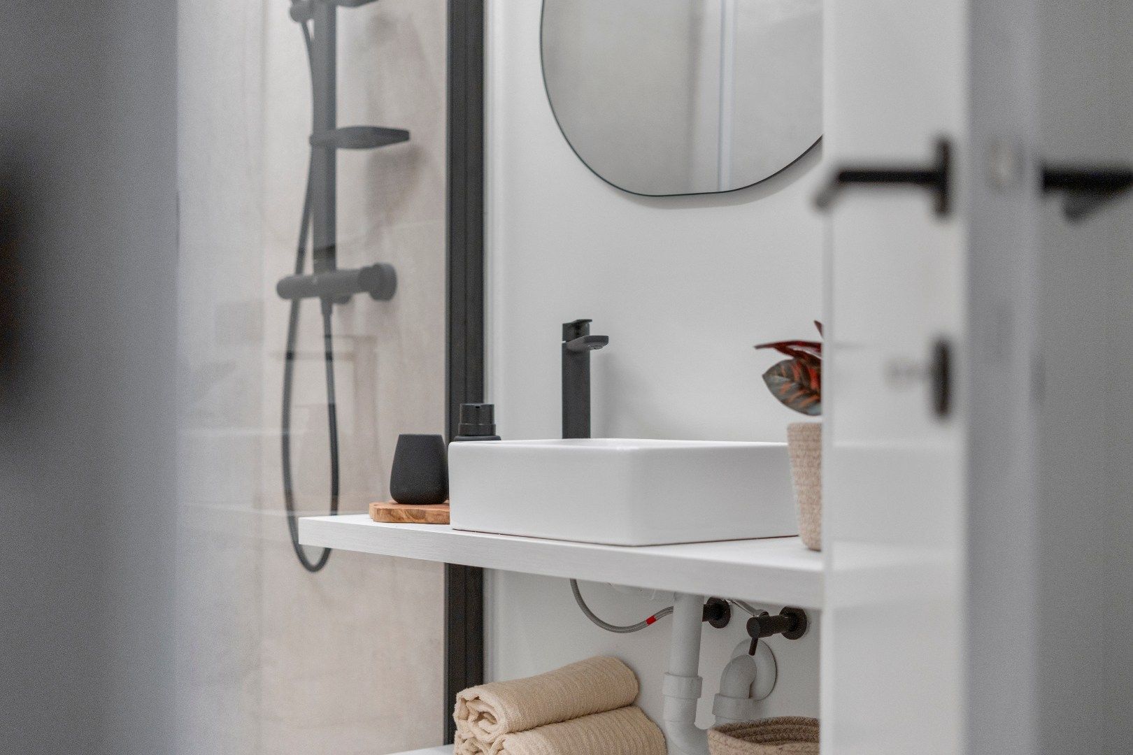 Instapklaar appartement - achterkant Zeedijk foto 18