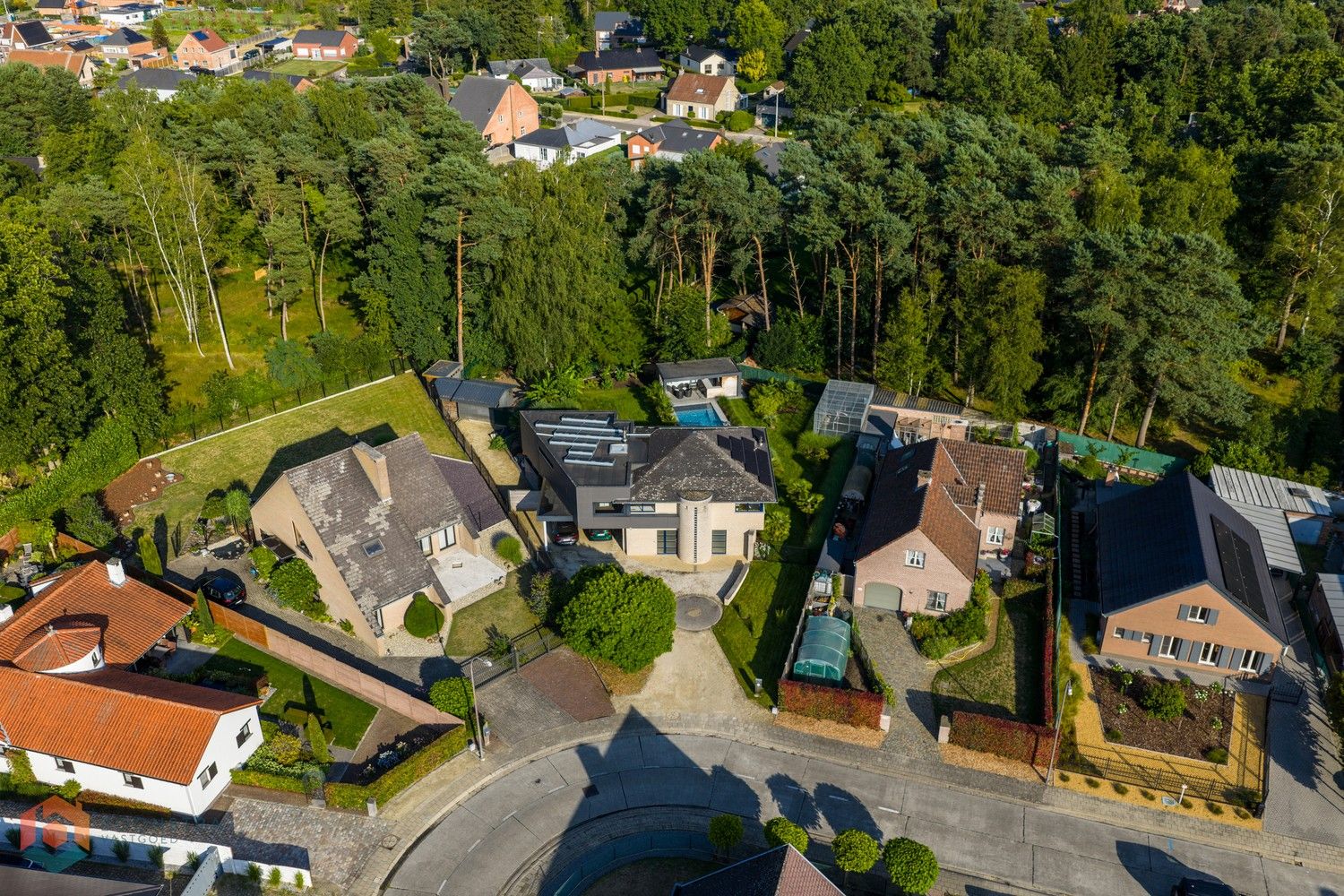 Energiezuinige villa op 1.636 m² met zwembad, lounge-ruimte en tropisch aangelegde tuin in Tremelo foto 32