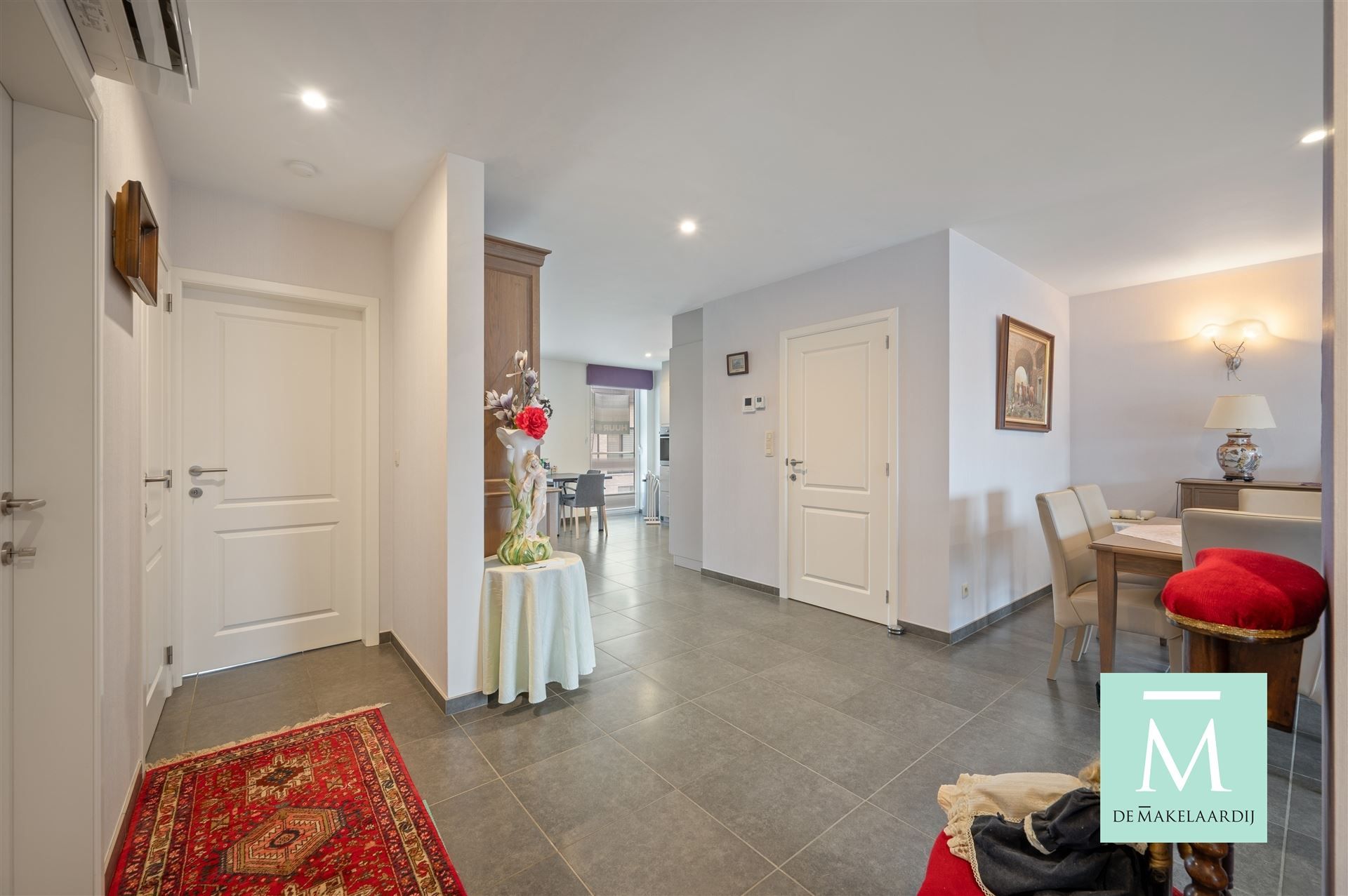 Appartement met 2 slaapkamers en zeer ruim terras foto 5