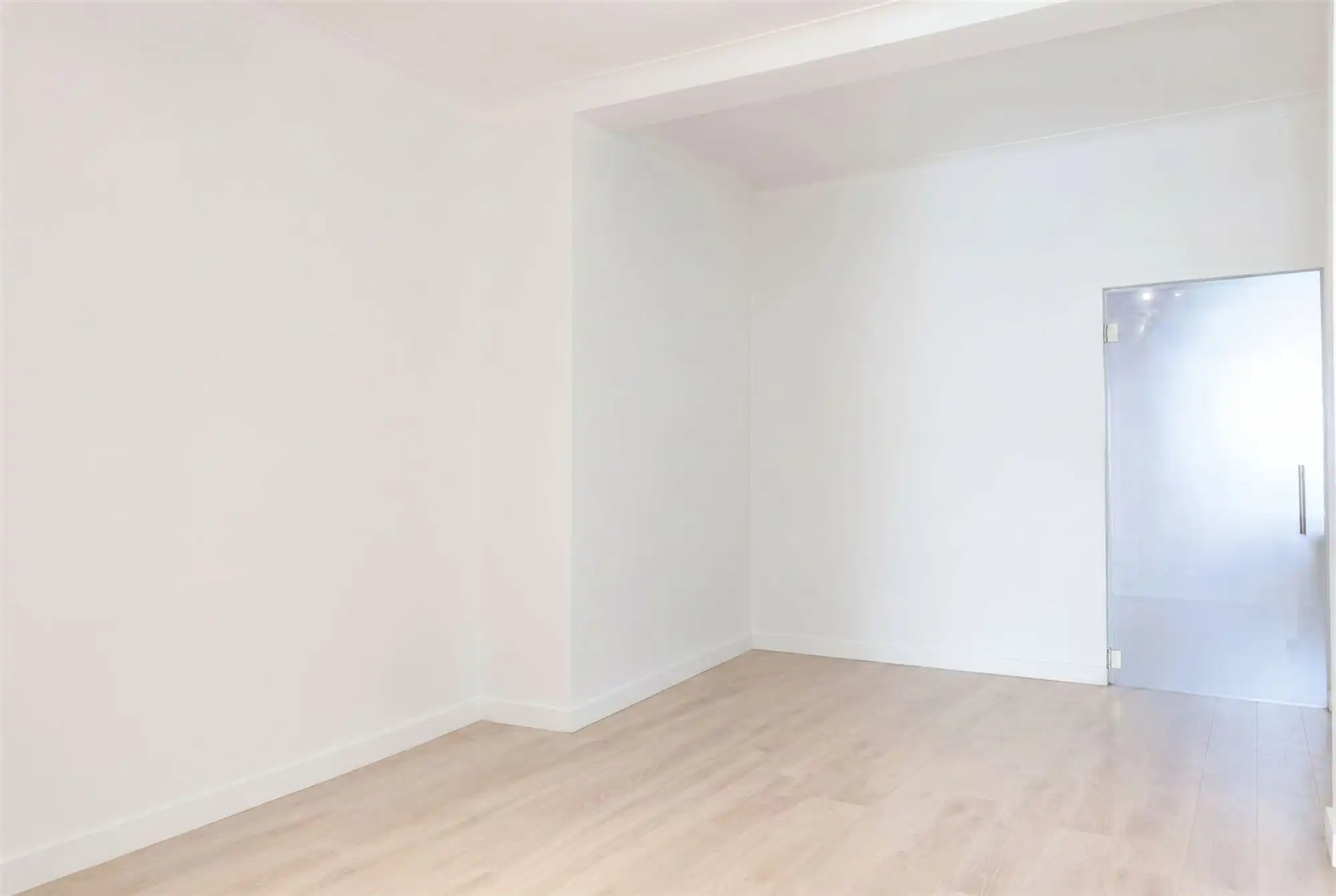 Opbrengsteigendom met 3 verhuurde appartementen foto 6